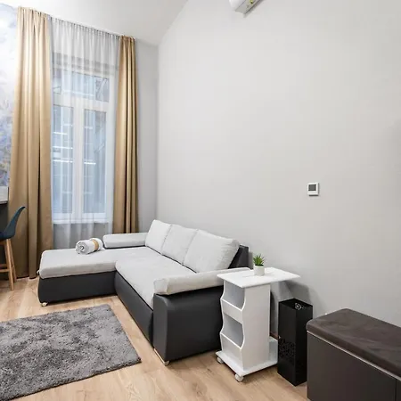 Petite Elegance Budapest