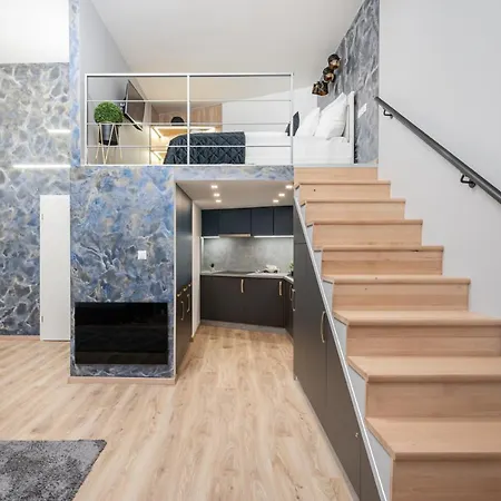 Petite Elegance Budapeste